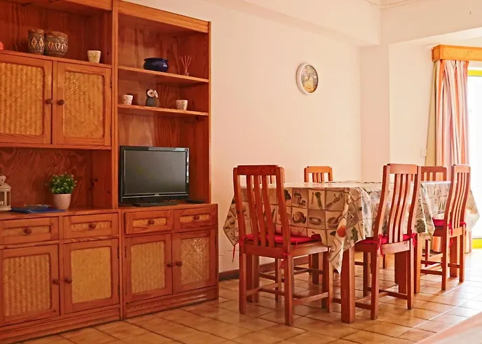 Comfy At Clube Da Rocha 波尔蒂芒