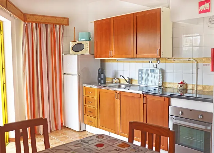 Daire Comfy At Clube Da Rocha Portimão